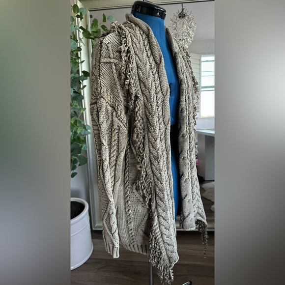 STERLING & STITCH Chunky Cable Knit Fringe Cardigan Sweater Large - Picture 6 of 12